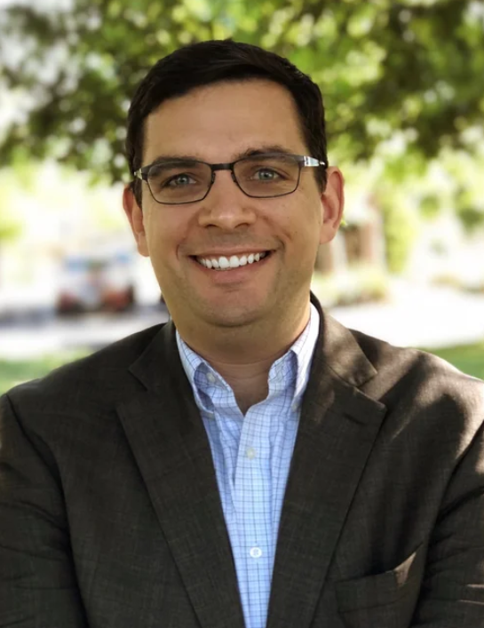 Headshot of E.J. Fagan