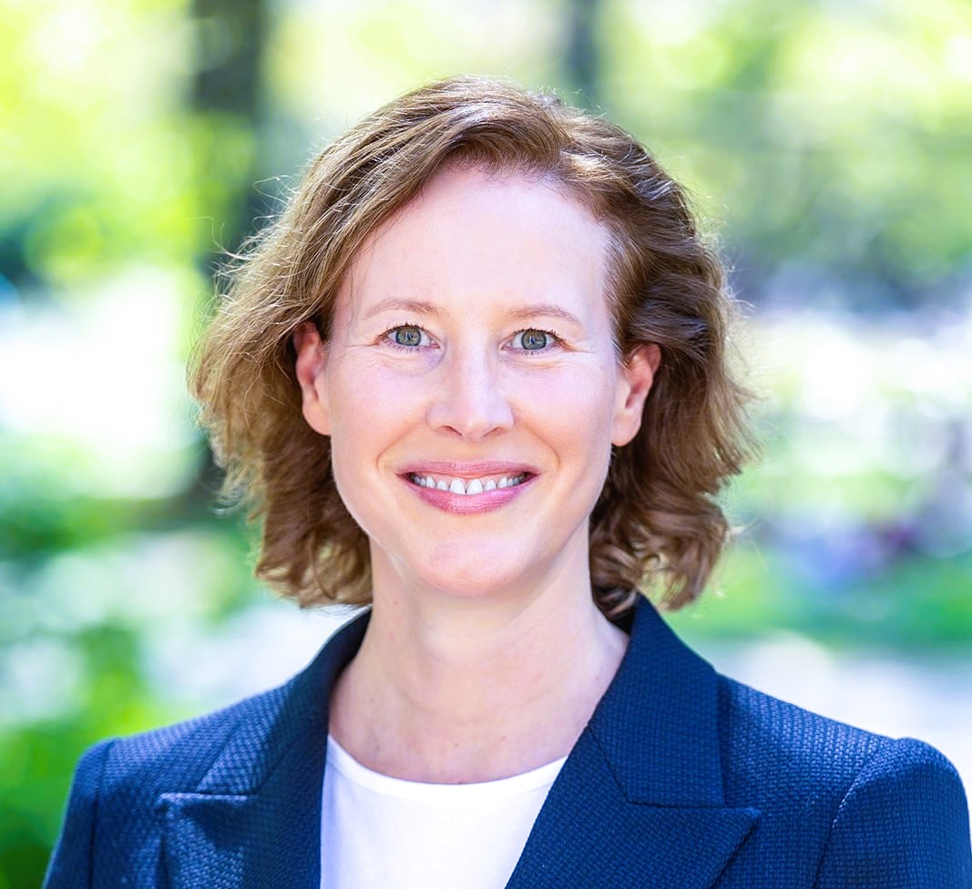 Headshot of Elizabeth Suhay