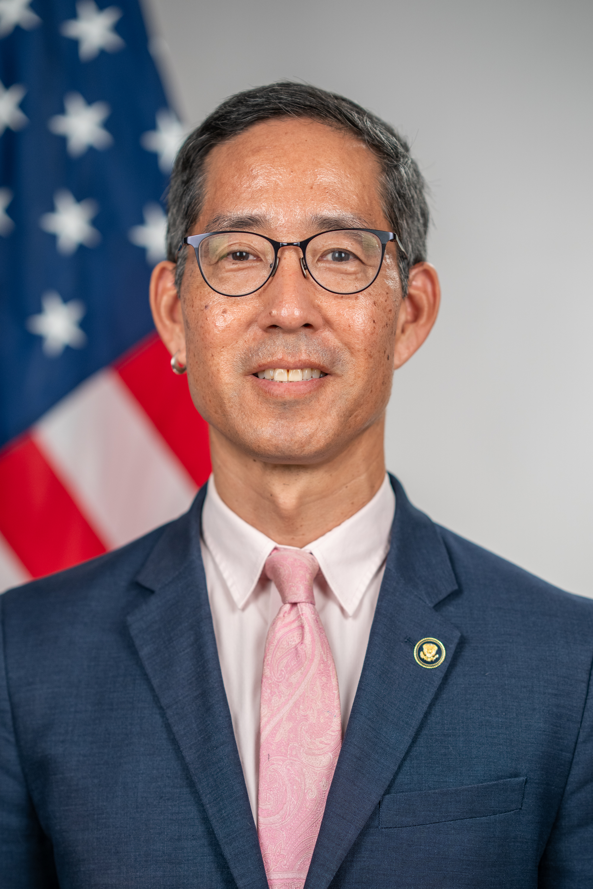 Headshot of Kei Koizumi